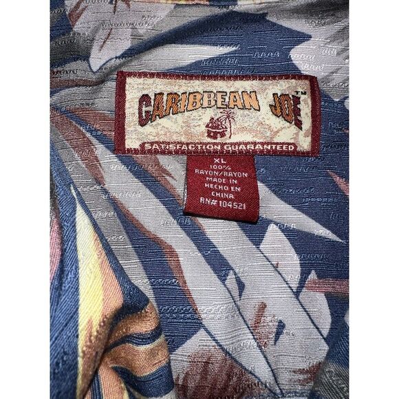 Caribbean Joe Men's XL Multi Color Short Sleeve Hawaiian Button Down Floral Palm - Picture 3 of 4